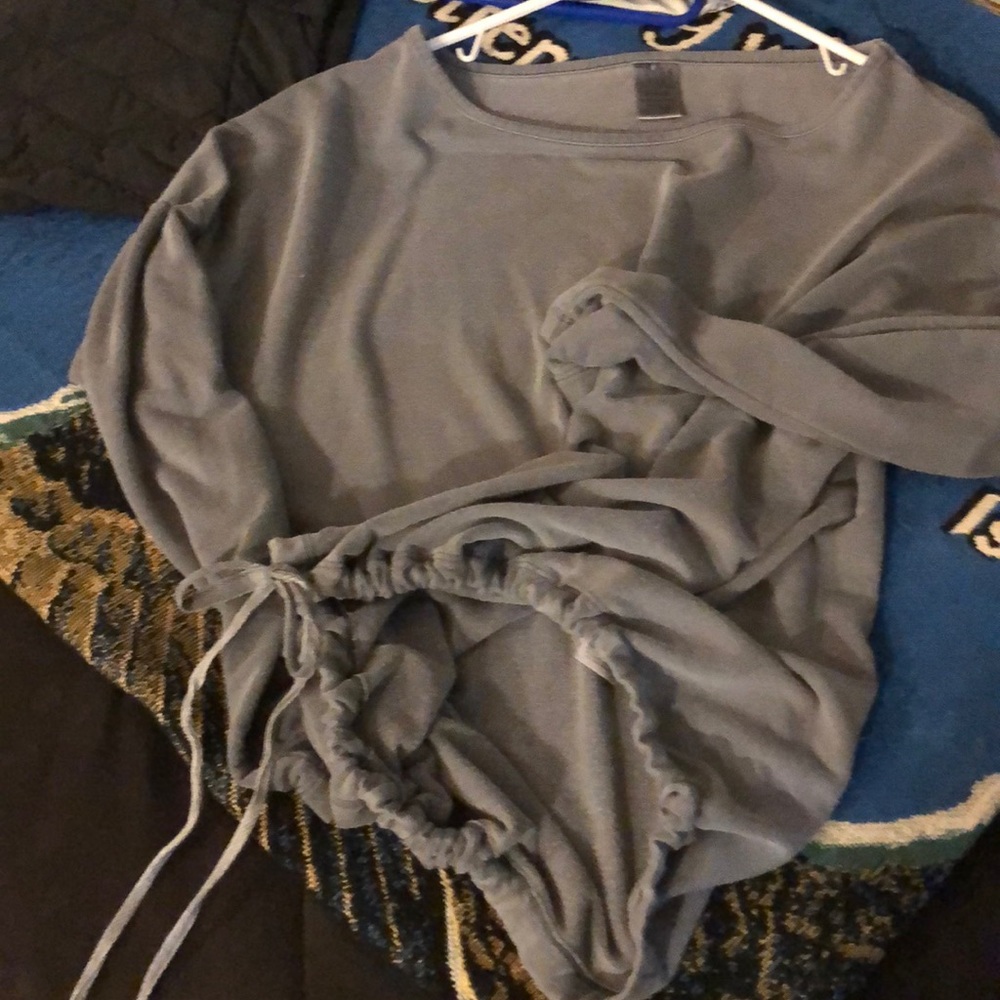 Sweater - Picture 3 of 3